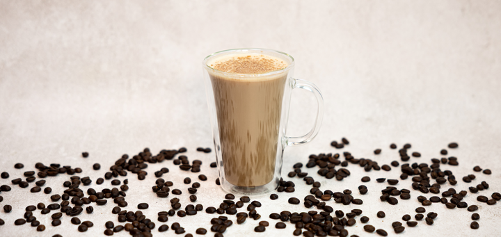 How to Make a Delicious Vanilla Latte at Home! ☕️